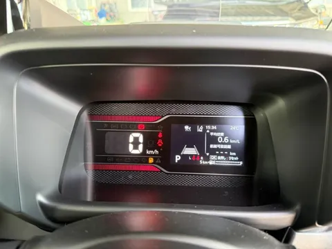 Suzuki Spacia