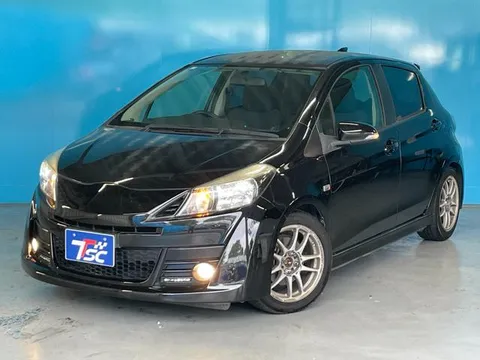 Toyota Yaris (Vitz)