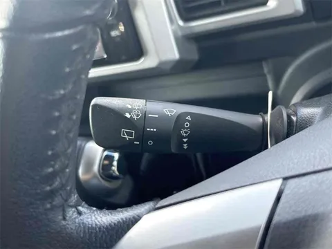 Toyota Pixis Mega