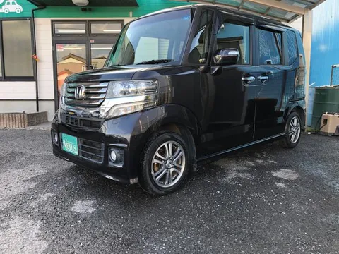 Honda N-BOX Plus Custom