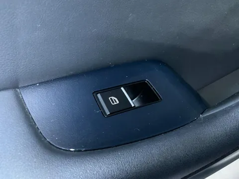 Mazda MAZDA3 Sedan