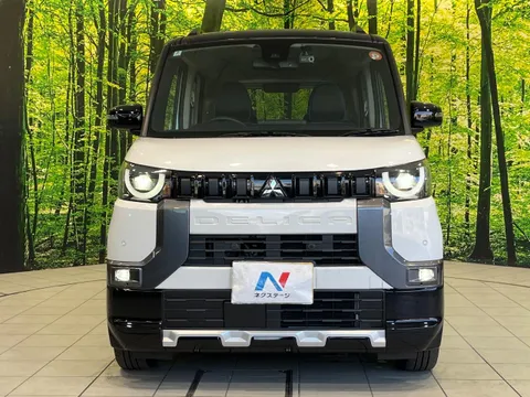 Mitsubishi Delica Mini
