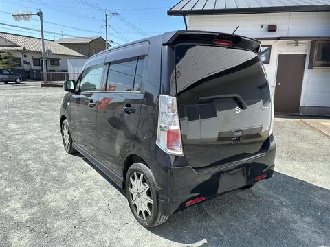 Suzuki Wagon R Stingray