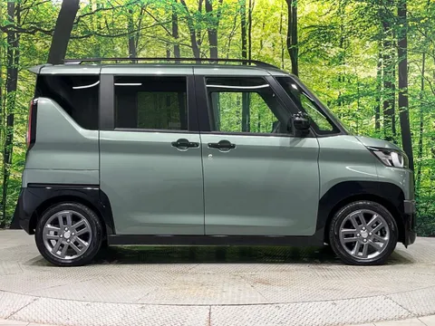 Mitsubishi Delica Mini
