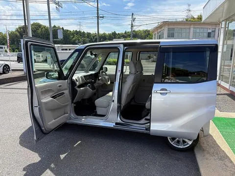 Mitsubishi eK Space