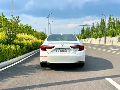 Honda Inspire