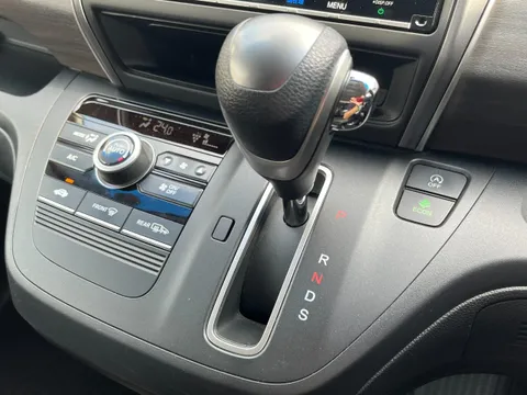 Honda Freed Plus
