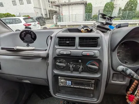 Mitsubishi Pajero Mini