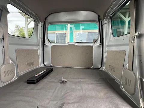 Mitsubishi Minicab Van