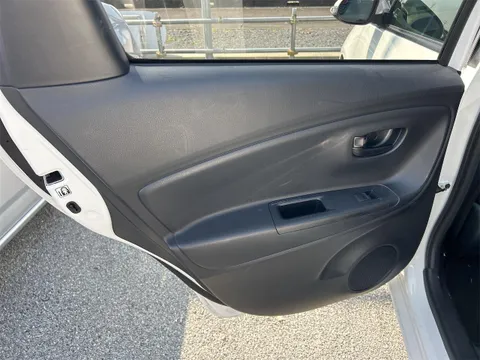 Toyota Yaris (Vitz)