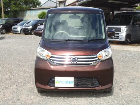 Nissan Dayz Roox