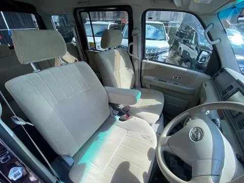 Daihatsu Atrai Wagon
