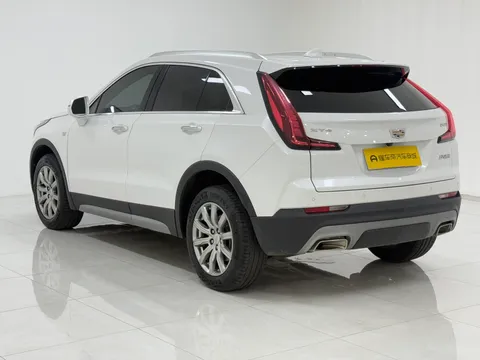 Cadillac XT4