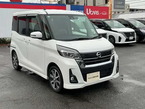 Nissan Dayz Roox