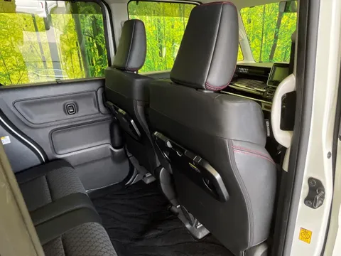 Suzuki Spacia Custom