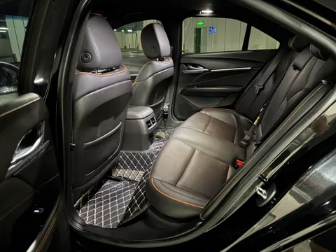 Cadillac CT4