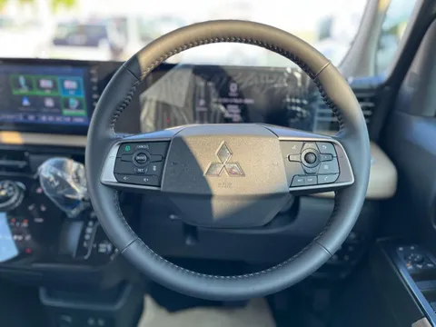 Mitsubishi Delica Mini