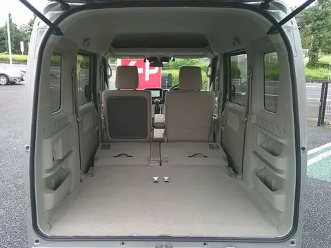 Nissan Clipper Rio