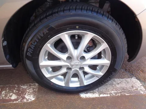 Mazda Mazda2 (Demio)