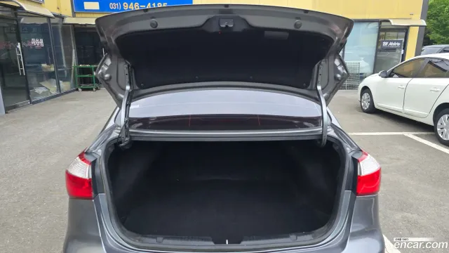 Kia Cerato (K3)