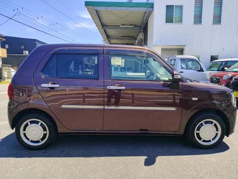 Daihatsu Mira Tocot