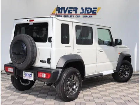 Suzuki Jimny Nomade