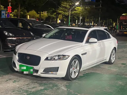 Jaguar XFL