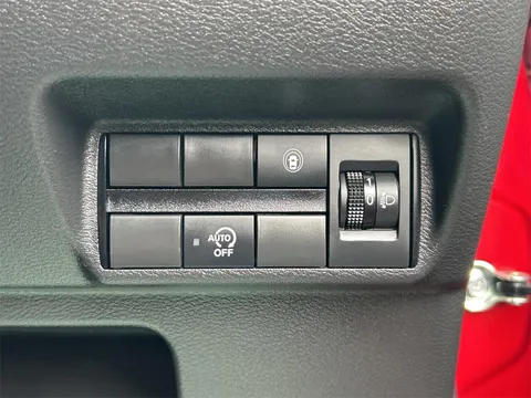 Mitsubishi eK X