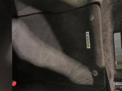 Mazda MAZDA3 Fastback