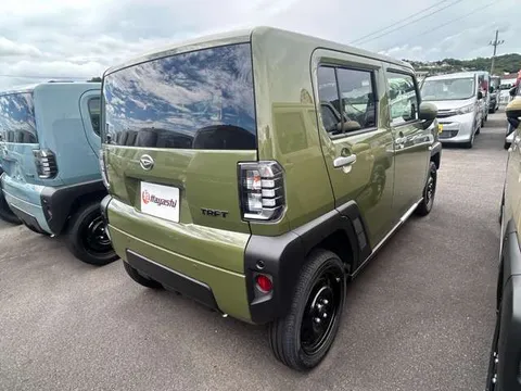 Daihatsu Taft