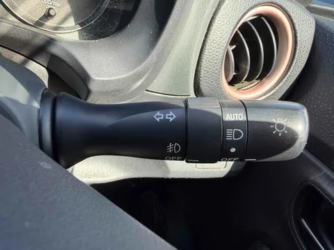 Toyota Yaris (Vitz)