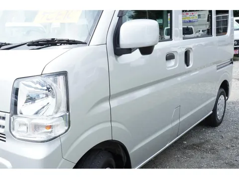 Nissan Clipper