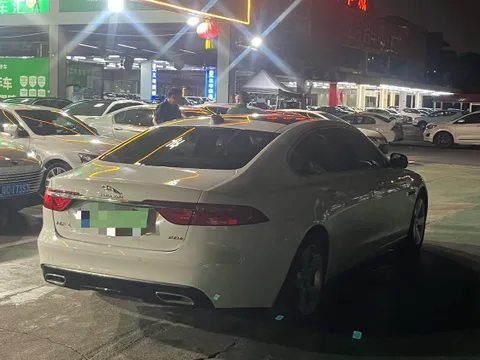 Jaguar XFL