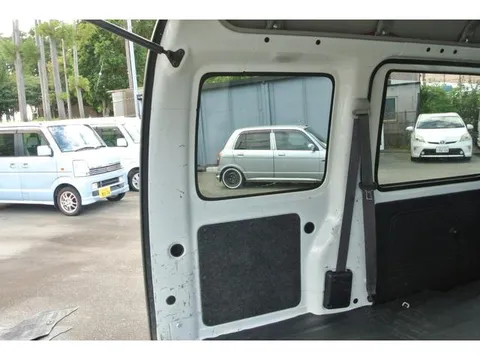 Toyota Pixis Van