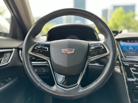 Cadillac ATS-L
