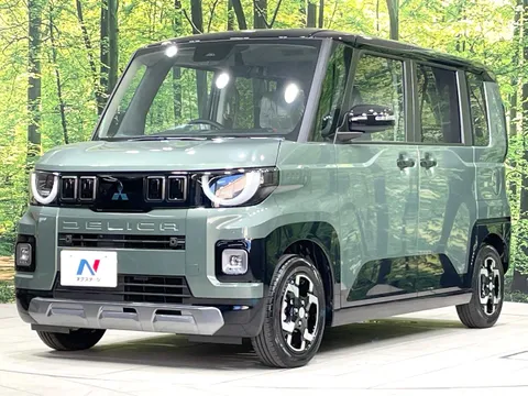 Mitsubishi Delica Mini