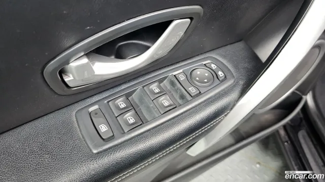 Renault SM3