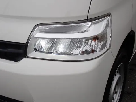 Toyota TownAce Van