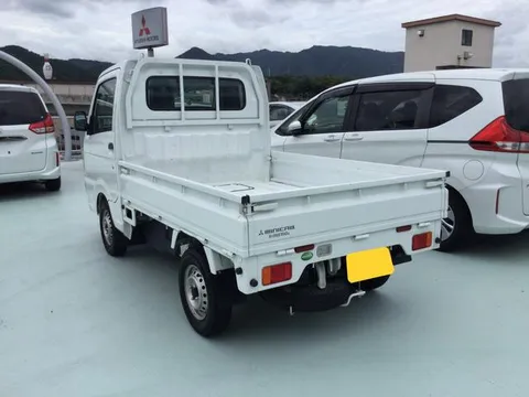 Mitsubishi Minicab Truck