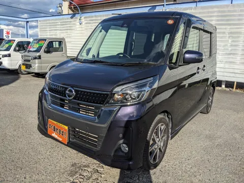 Nissan Dayz Roox