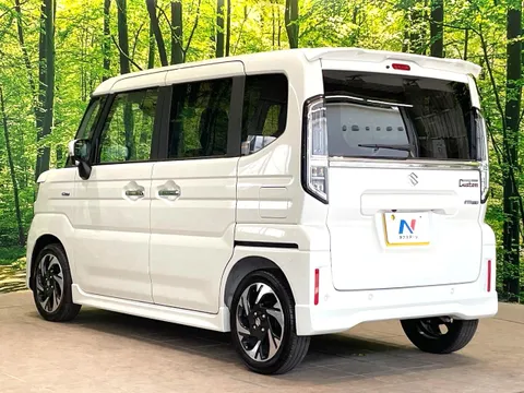 Suzuki Spacia Custom