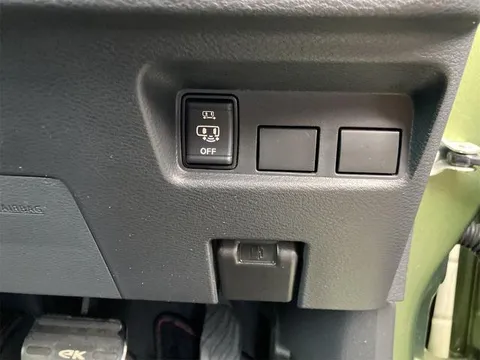 Mitsubishi eK X Space