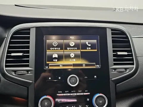 Renault Talisman (SM6)