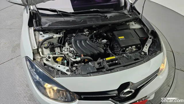 Renault SM3