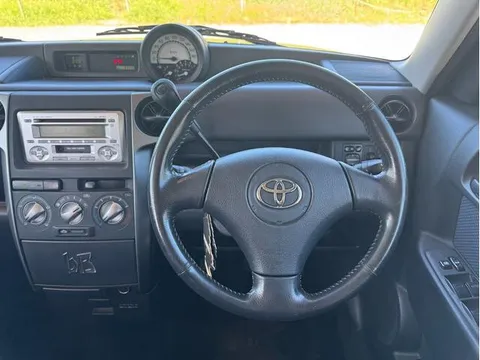 Toyota bB