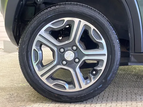 Mazda Flair Crossover