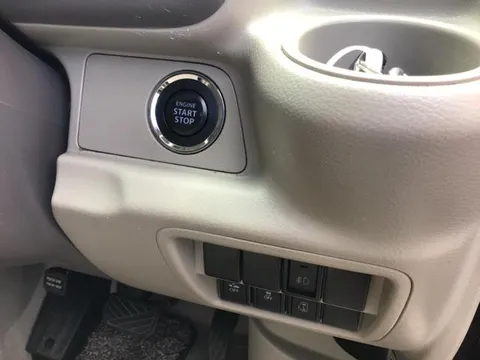 Nissan Clipper Rio