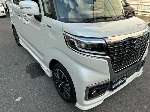 Suzuki Spacia Custom