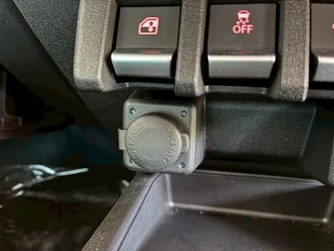 Suzuki Jimny Nomade