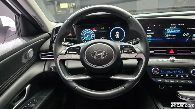 Hyundai Elantra (Avante)